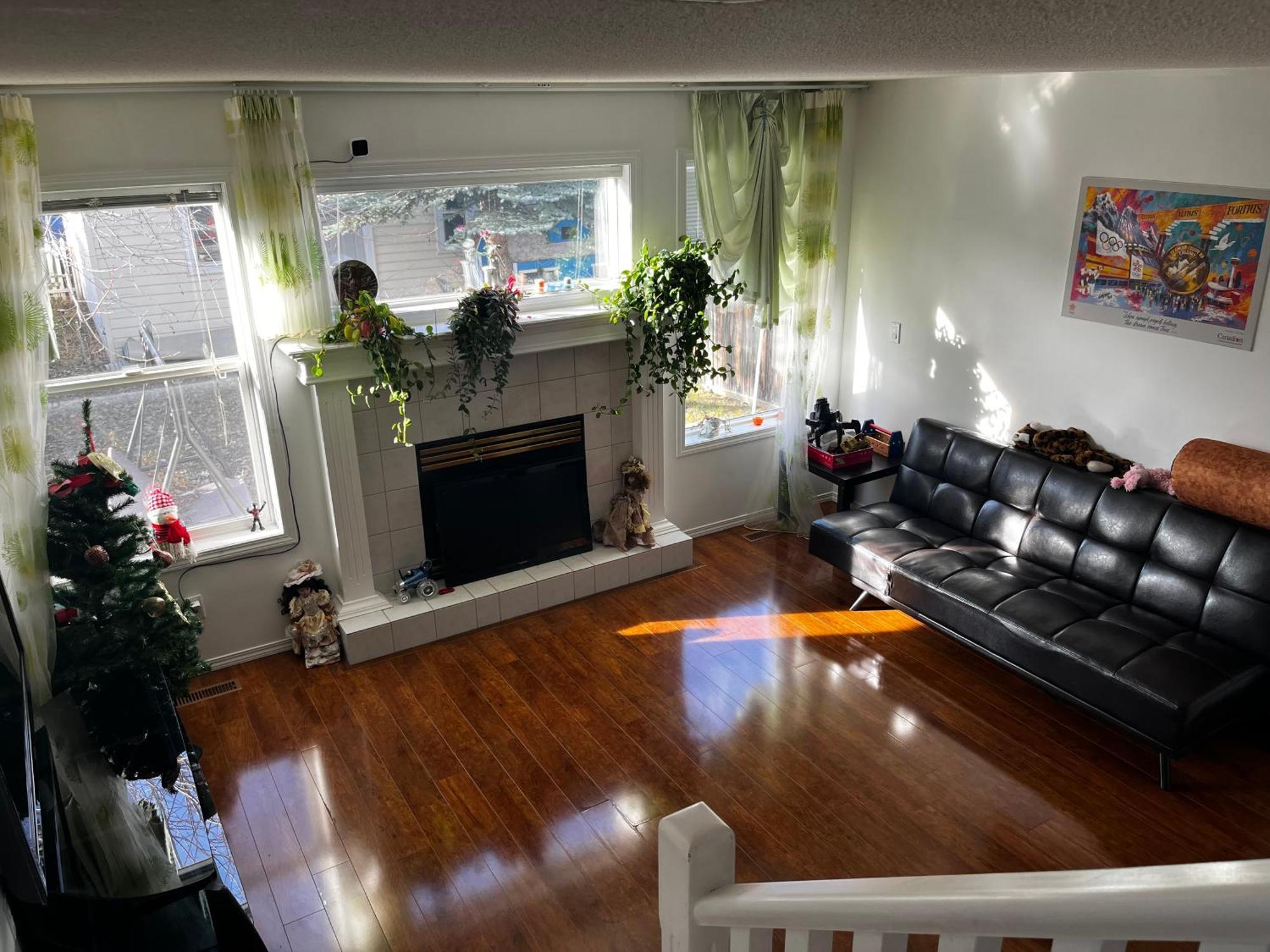Hidden Valley New Basement Suite With Private Bathroom! YYC Esterno foto