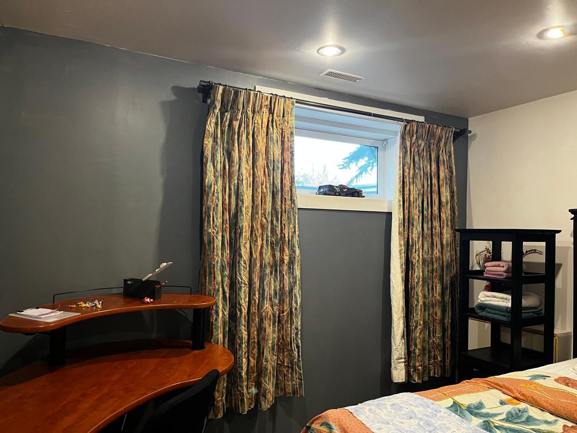 Hidden Valley New Basement Suite With Private Bathroom! YYC Esterno foto
